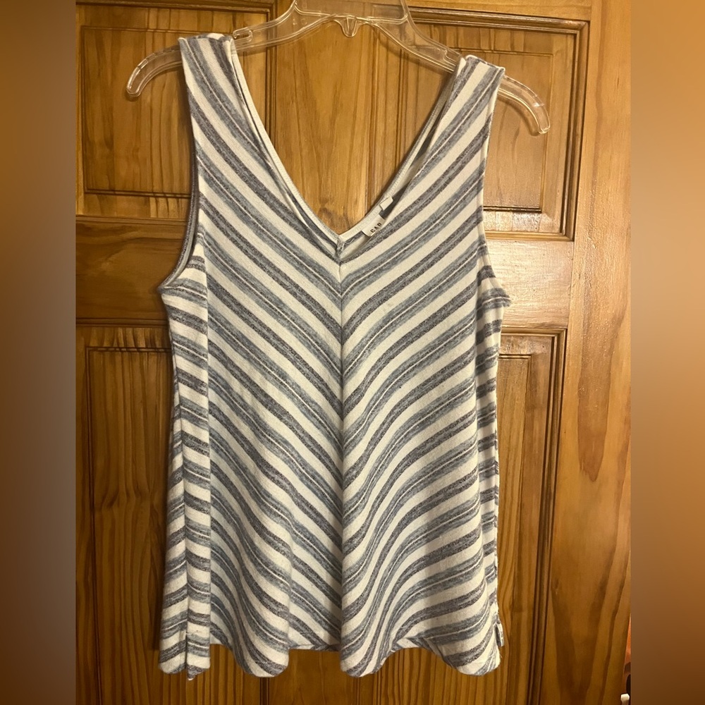 Gap Tank Top
